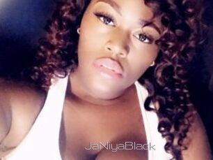 JaNiyaBlack