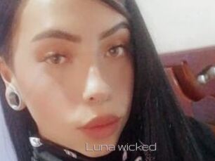 Luna_wicked