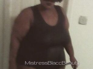 MistressBlaccBeauty