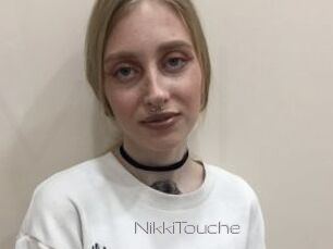 NikkiTouche