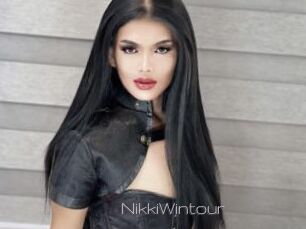 NikkiWintour