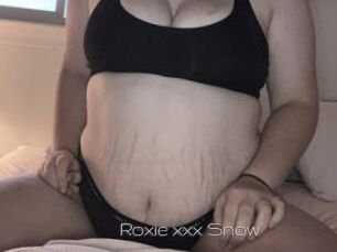 Roxie_xxx_Snow