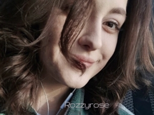 Rozzyrose