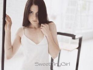 SweetTinyGirl